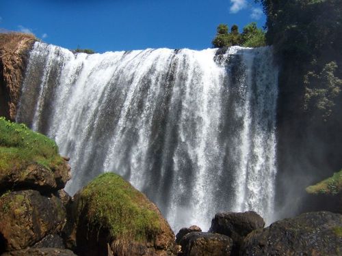 Thác Voi là một trong những thác lớn và quy mô nhất ở Tây Nguyên