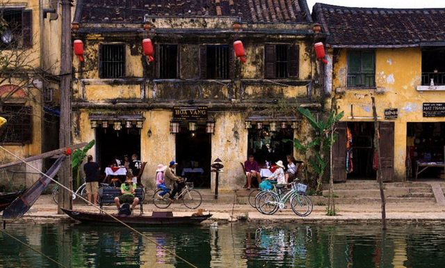 Old houses in Hoi An