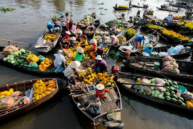 Cai Rang floating market, Mekong Delta