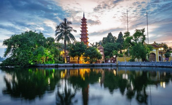 Tran Quoc pagoda - Hanoi