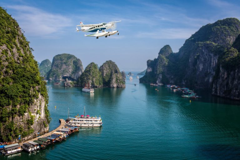 Sightseeing Ha Long Bay from seaplane